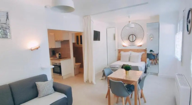 Апартаменты Le Studio des Tours