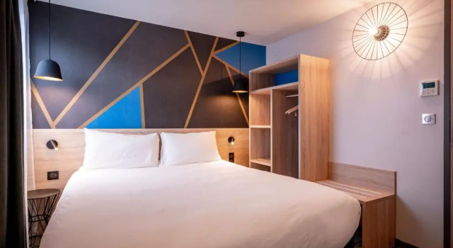 Двухместный номер Standard Campanile Valenciennes - Petite-Forêt