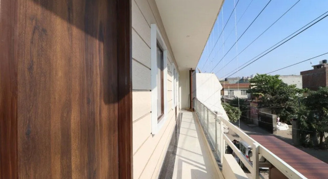 Sharan Square by OYO Rooms