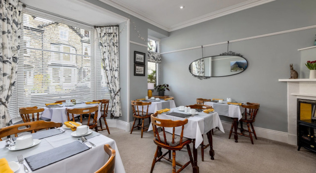 2 Cambridge Villas, Book Bed and Breakfast Hoteller i Ambleside med morgenmad, Morgenmad
