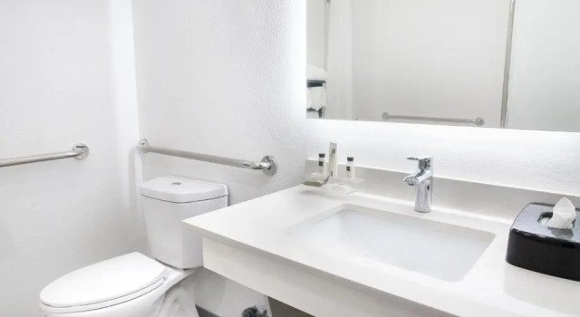 Номер Standard Country Inn & Suites by Radisson, Columbus West, OH
