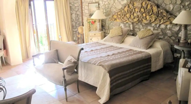 Mansion With 9 Bedrooms in Sales de Llierca, With Wonderful Mountain View, Private Pool, Furnished Garden, Prenota Hotel Hotel a Garrotxa con parcheggio, Parcheggio