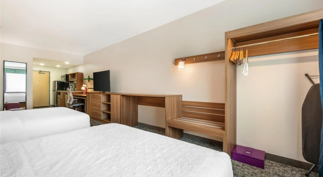 Четырёхместный люкс Home2 Suites By Hilton Harrisonburg University