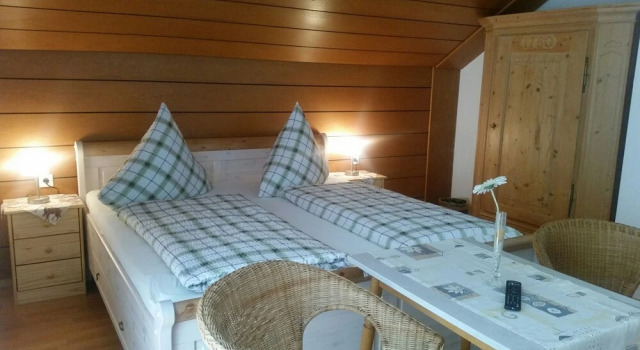 Hotel-Pension Haus Hubertus, Book Hotel Postbauer-Heng Upper Palatinate