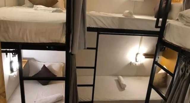 Кровать в общем номере (женский номер) Madpackers Hostel Agra