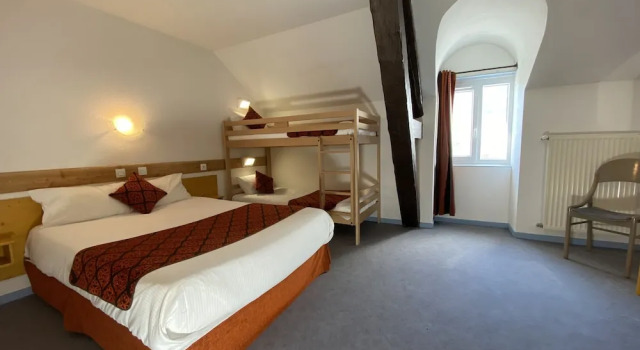 Четырёхместный номер Comfort HOTEL DE LA GARE