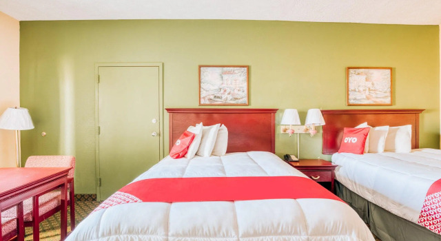 Четырёхместный номер Standard OYO Hotel Grenada West