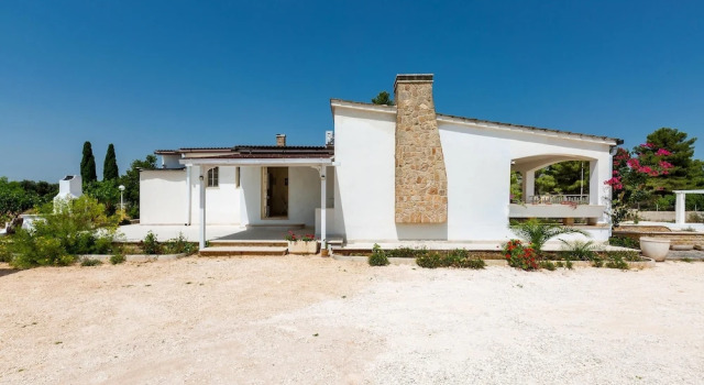 3065 Villa Grottamiranda by Perle di Puglia
