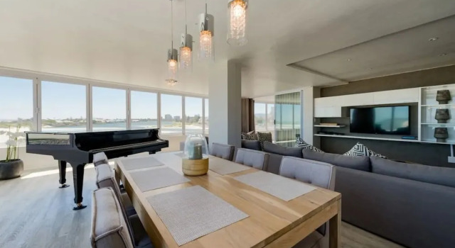 Lagoon Beach 137A