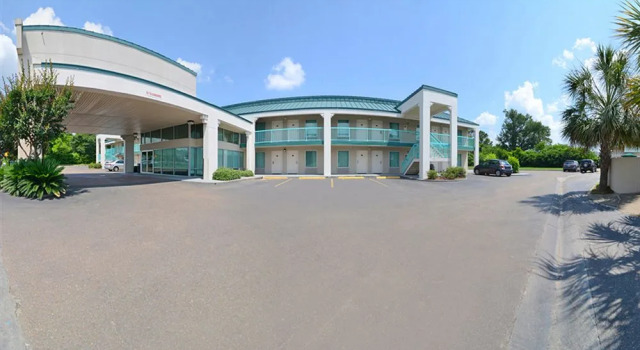 Rodeway Inn Natchez, Book Hotel Hoteller i Natchez med pool, Swimmingpool