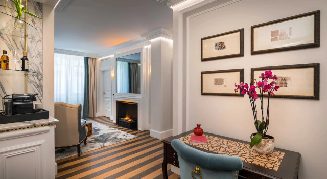 Четырёхместный люкс Gran Hotel Claridge Granada - Preferred Hotels & Resorts