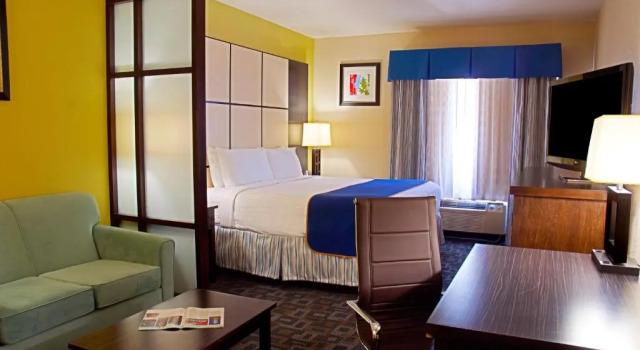 Номер Business Super 8 by Wyndham Irving/DFW Apt/North