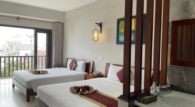 Sunshine Hoian Hotel