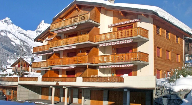 La R ze No 5 Leytron, Prenota Hotel Ovronnaz Canton Vallese