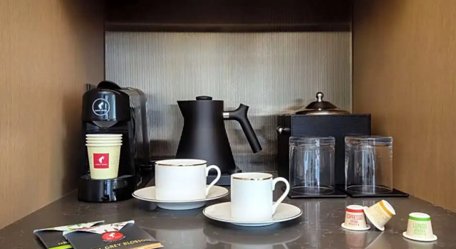Номер Accessible Deluxe Conrad Nashville