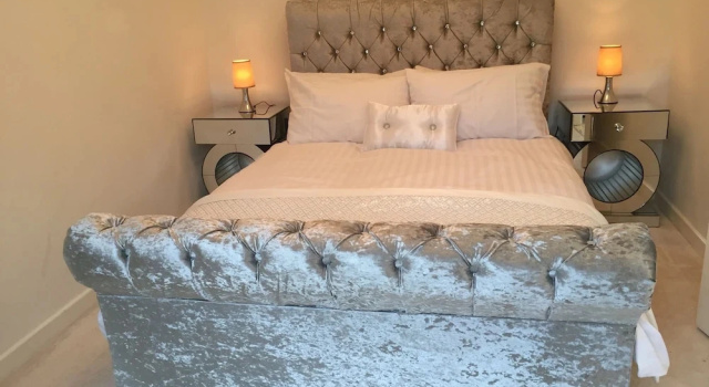 Коттедж Exclusive Weybridge Home
