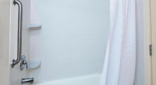 Четырёхместный номер Standard Fairfield Inn & Suites Marianna