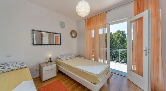 Awesome Home in Dramalj With Wifi and 3 Bedrooms