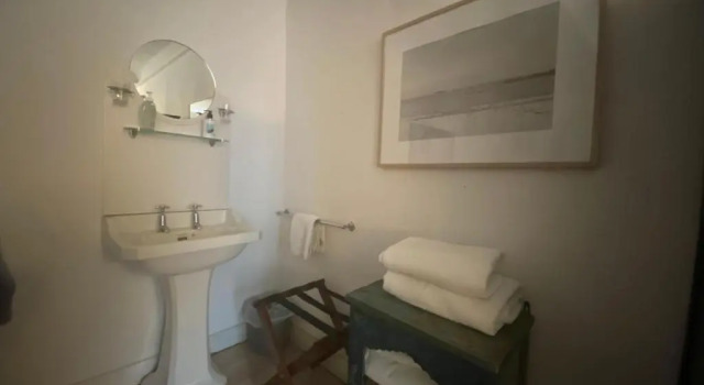 Трёхместный номер Deluxe Baye House