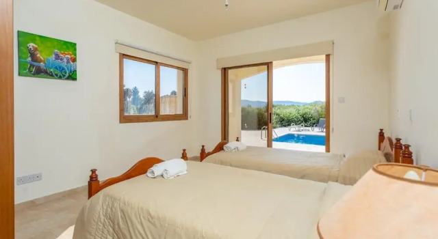 Hector Beach Villa Large Private Pool Walk to Beach Sea Views A C Wifi Car Not Required - 2111, Rezervovat Vila Chaty v Polis Chrysochous, Chalupa