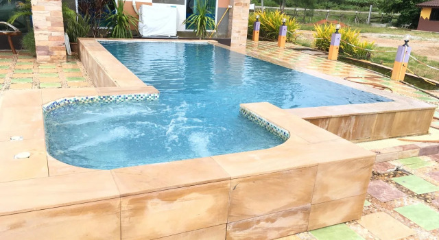 Lim Lay Resort, Reservar Resort Chaiya 