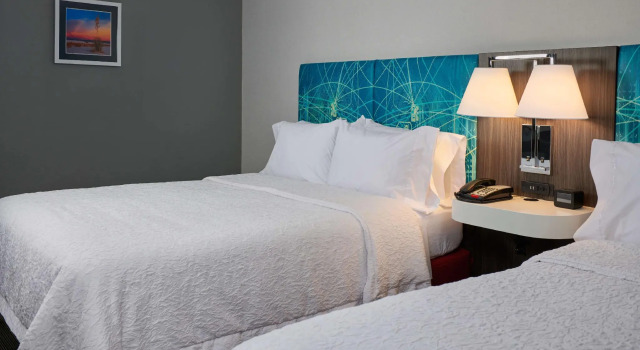 Четырёхместный номер Standard Hampton Inn Alamogordo