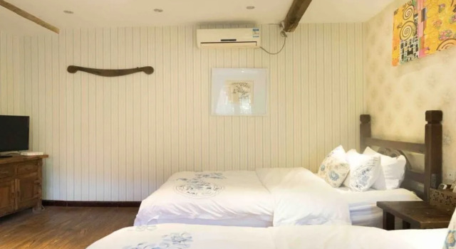 Lijiang Danchun Sunshine Inn, Забронировать Отель Лицзян Юньнань, рядом с Улица Сквер-стрит Древнего города Даянь