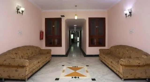 OYO 23163 Hotel Krishna, Prenota Hotel Rudrapur West Bengal