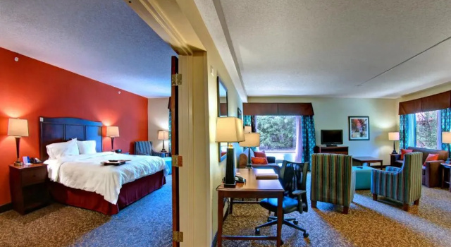 Одноместный люкс c 1 комнатой Hampton Inn Boca Raton-Deerfield Beach
