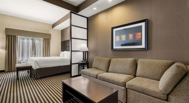 Люкс Sonesta Essential Indianapolis Airport