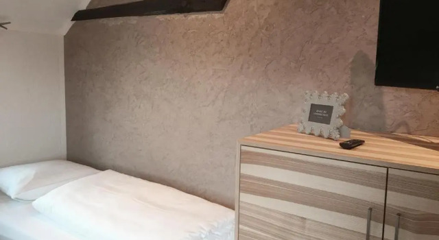 Meiser Rosenstuben Hotel, Rezervovat Hotel Fichtenau Bádensko-Württembersko