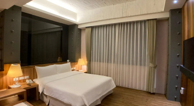 Номер Superior Roots Chew Hotel