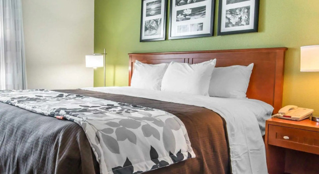 Номер Standard Sleep Inn & Suites Winchester near University