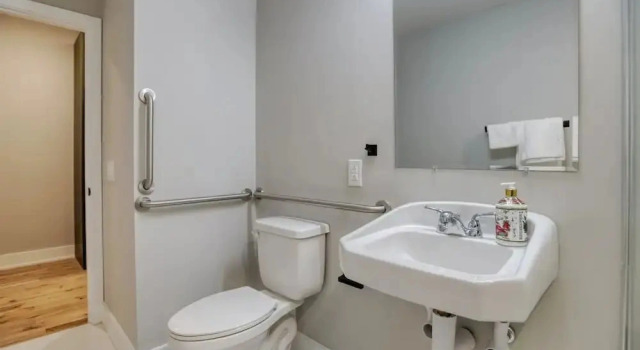 Двухместный люкс с балконом One Sky Loft