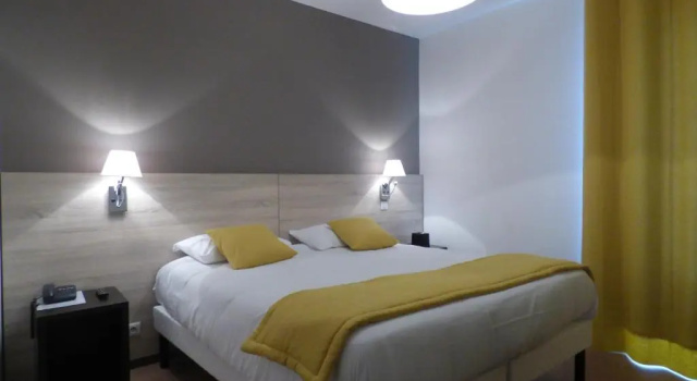 Двухместный номер Standard Grand Hôtel Brive