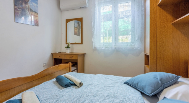 Apartment Megi, Забронировать Апартаменты/квартира Отели Приморско-Горанской жупания с парковкой, Парковка
