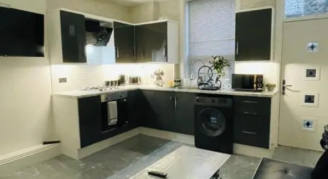 3 Bedroom Whalley Aparthotel, Varaa Hotelli Hotellit Lancashire pysäköinnillä, Pysäköinti