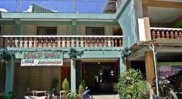 Halfway Lodge, Prenota Hotel  