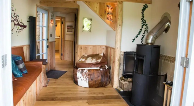Вилла Deluxe Fox & Hounds Country Hotel