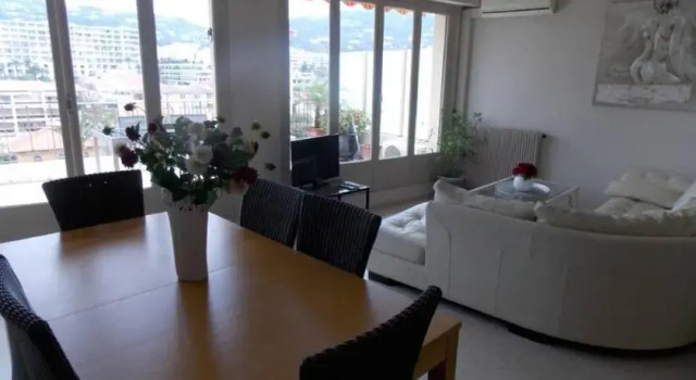 Home Rental Cannes Boulevard Lorraine