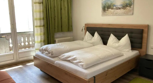 Трёхместный номер Standard с балконом Hotel Seerose Wolfgangsee