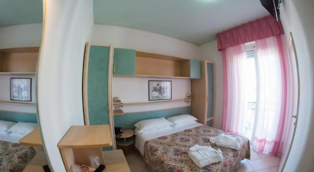 Трёхместный номер Standard Hotel Angelini