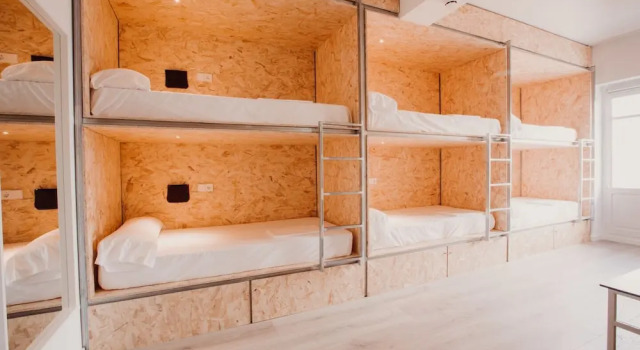 Шестиместный номер Standard SubUp Hostel