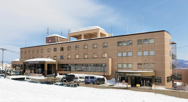 Hotel Niseko Alpen, Varaa Hotelli Hotellit Hokkaido pysäköinnillä, Pysäköinti