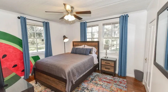 Summertime Pet-friendly 30 min Savannah, Buchen Sie Ferienhaus Richmond Hill 