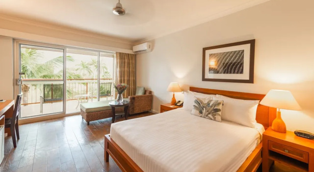Номер Standard с балконом и с видом на парк The Continental Hotel Broome
