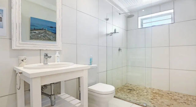 Люкс с балконом и с видом на море Penguins View Guesthouse
