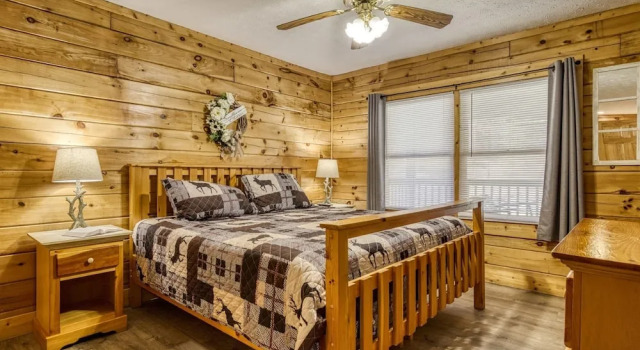 Номер Standard ER204 - Dream Catcher Great location! - Close to town! cabin