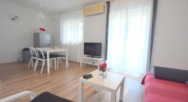 Apartments Nedo, Rezerwuj Apartament Hotele w Kvarner Islands z parkingiem, Parking