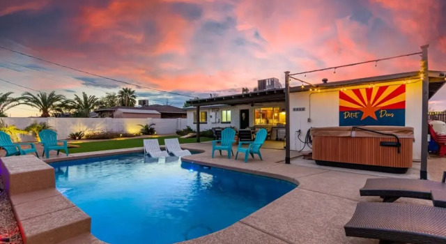 Коттедж SW Modern Retreat 2 Masters Pool Hottub Firepit
